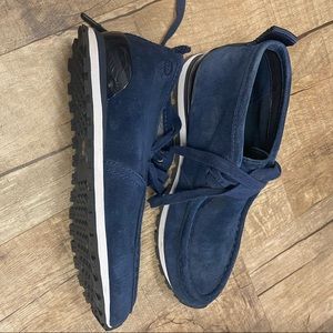Navy Tory Burch chukka trainers